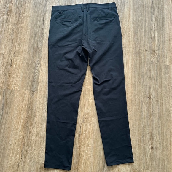 NWT rhone commuter pant skinny in black | size 32 x 33 - Picture 4 of 4